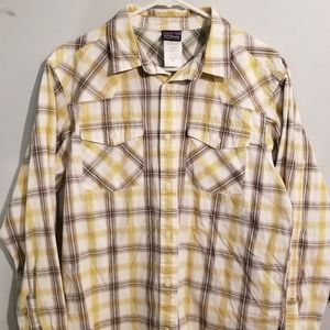 Patagonia Organic Cotton Long Sleeve Button Up